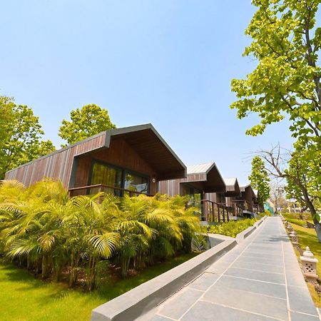 Kushal Palli Resorts- A Unit Of Pearltree Hotels & Resorts プルリア エクステリア 写真